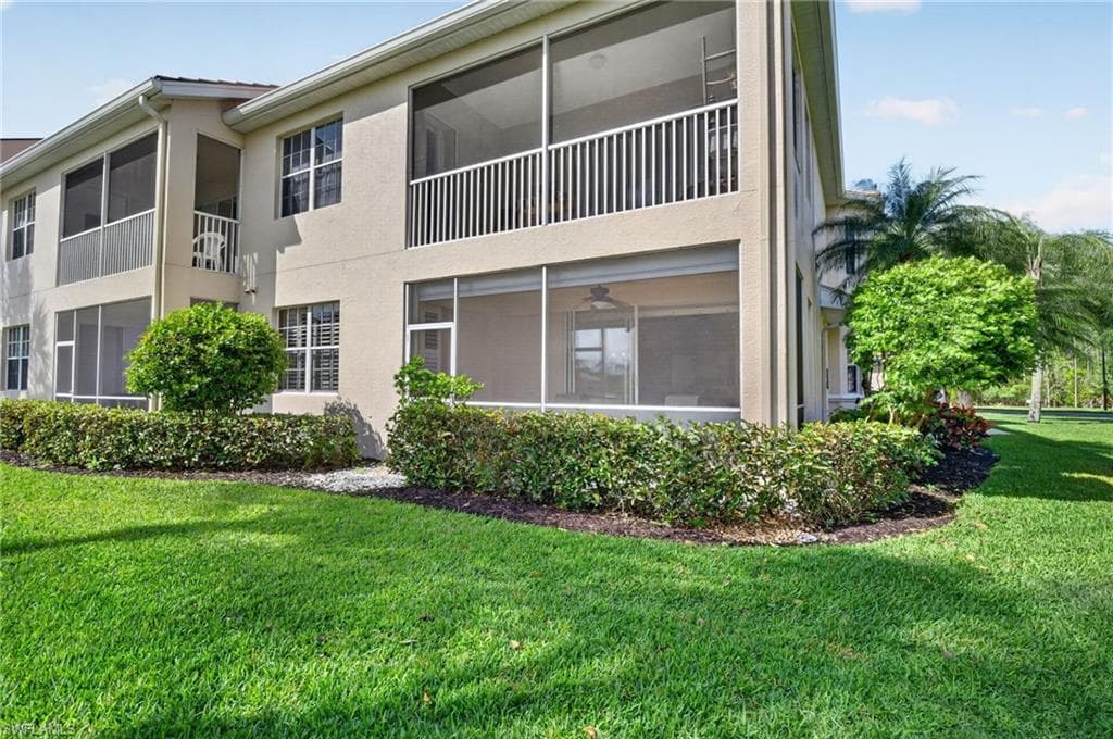 6285 Wilshire Pines CIR 701 NAPLES, FL 34109