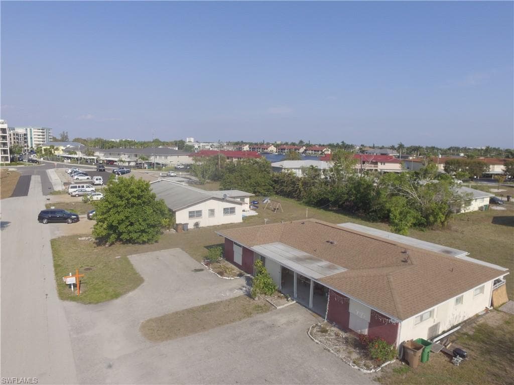 326 Palmetto DR CAPE CORAL, FL 33904