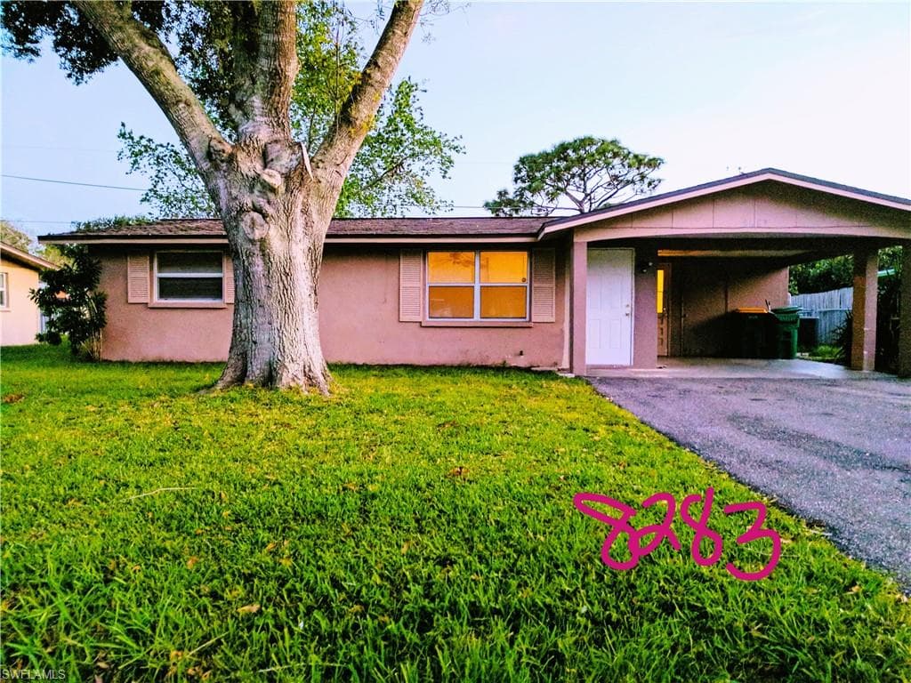 8283 Pelican RD ENGLEWOOD, FL 34224