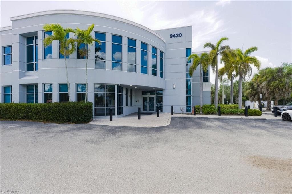 9420 Bonita Beach RD SE BONITA SPRINGS, FL 34135