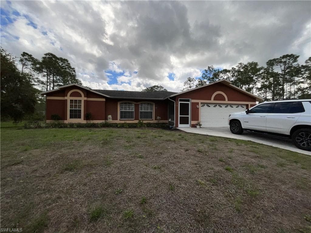 2218 Jackson AVE ALVA, FL 33920