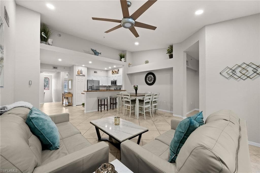 10100 Villagio Palms WAY 202 ESTERO, FL 33928