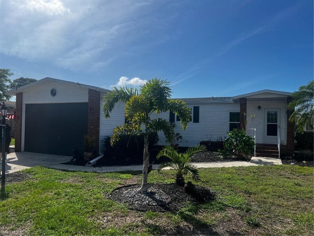 19795 Frenchmans CT NORTH FORT MYERS, FL 33903
