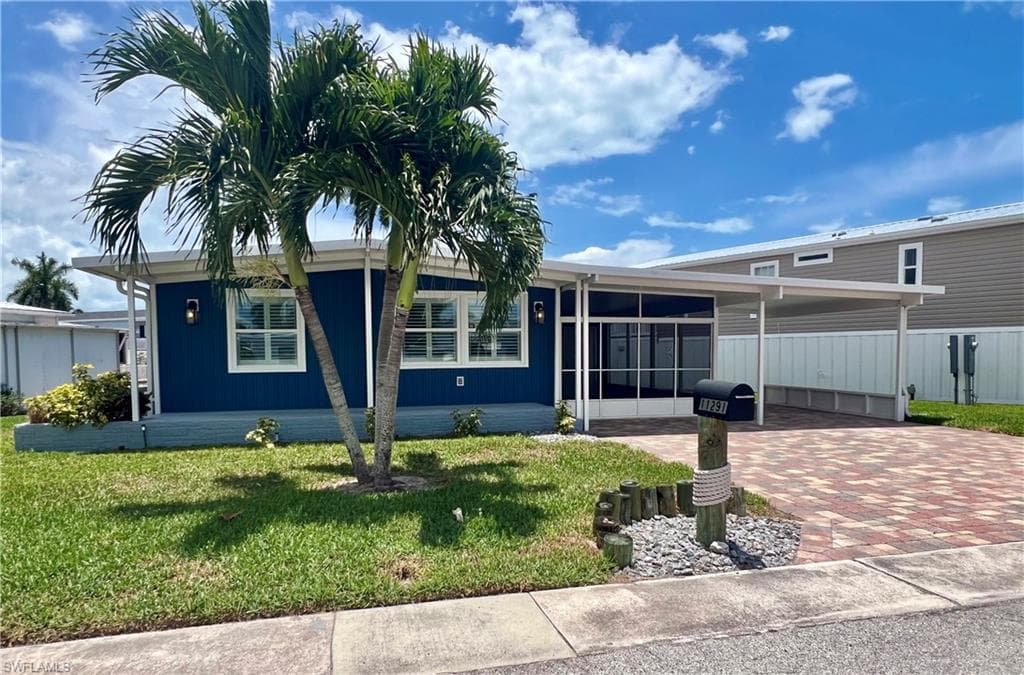11291 Bougainvillea LN FORT MYERS BEACH, FL 33931