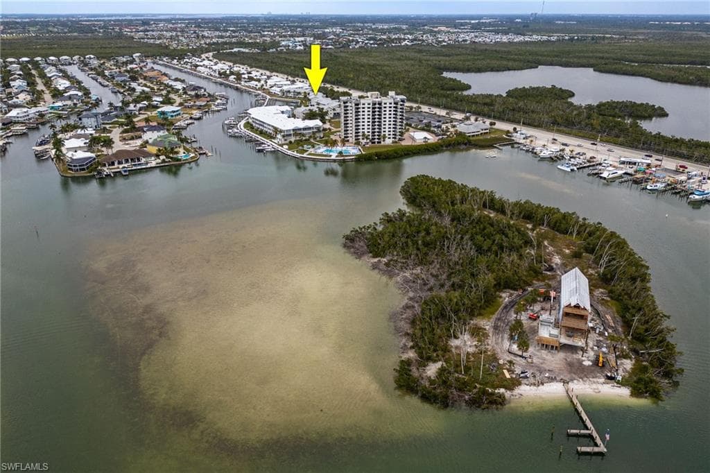 18068 San Carlos BLVD 515 FORT MYERS BEACH, FL 33931