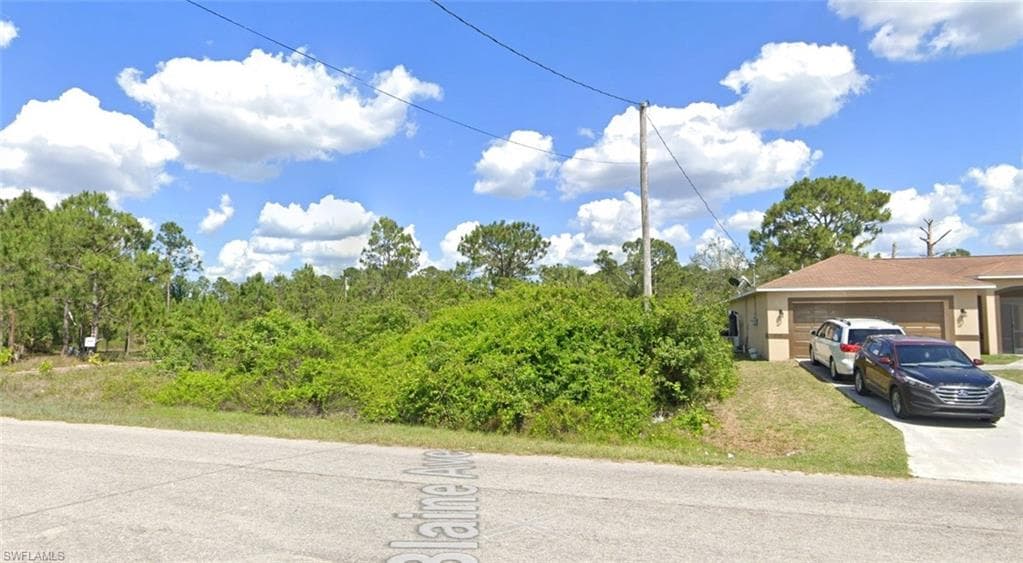 1235 Blaine AVE FORT MYERS, FL 33913