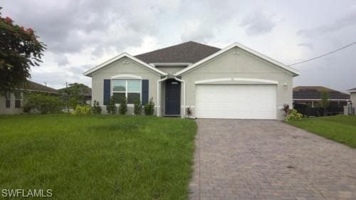171 Patio ST LEHIGH ACRES, FL 33974