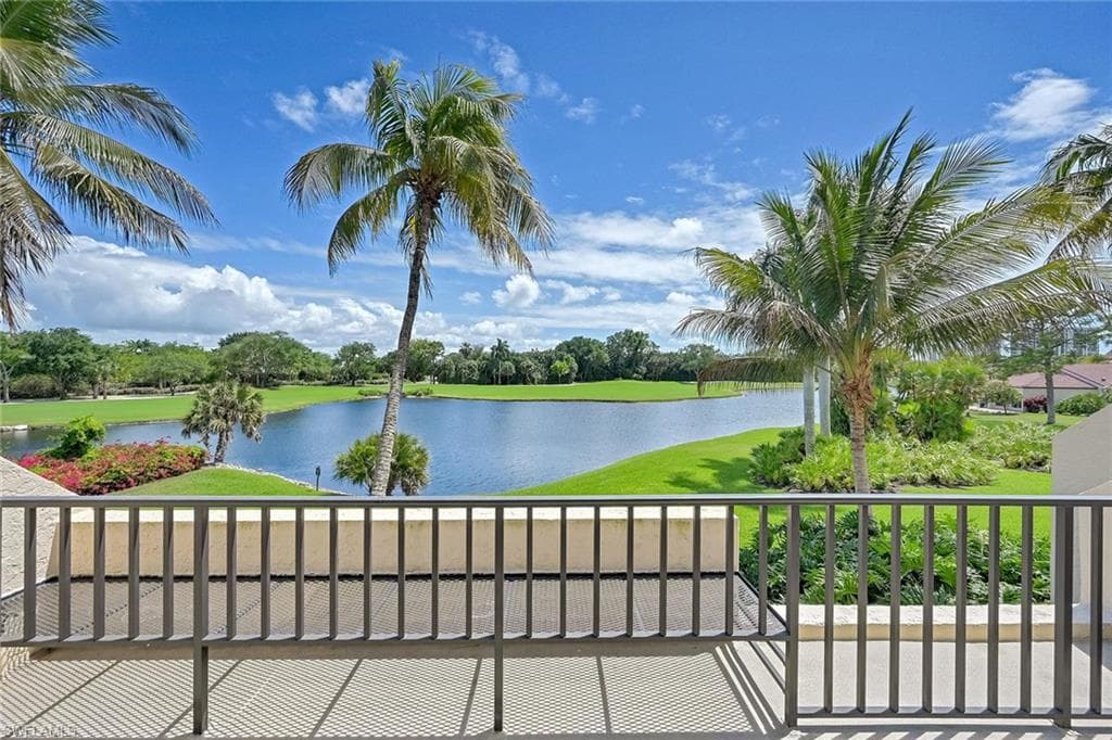 6360 Pelican Bay BLVD C105 NAPLES, FL 34108
