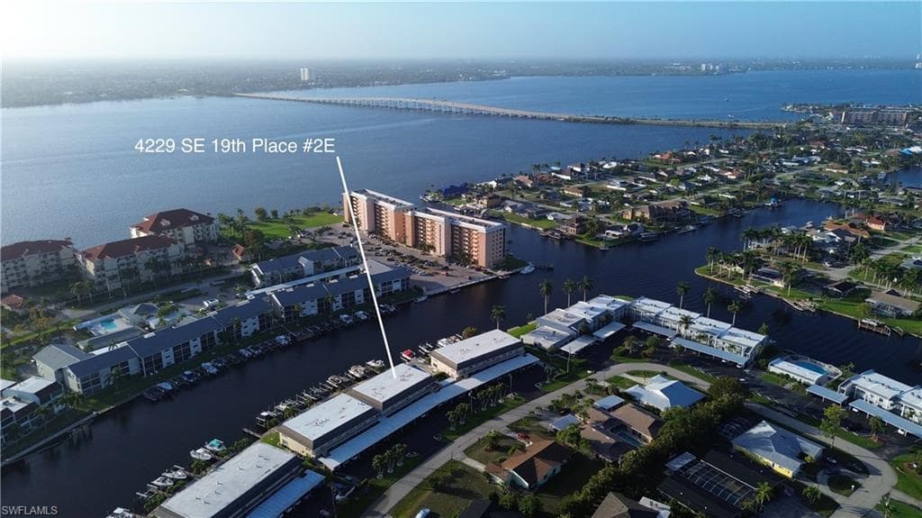 4229 SE 19th PL 2E CAPE CORAL, FL 33904