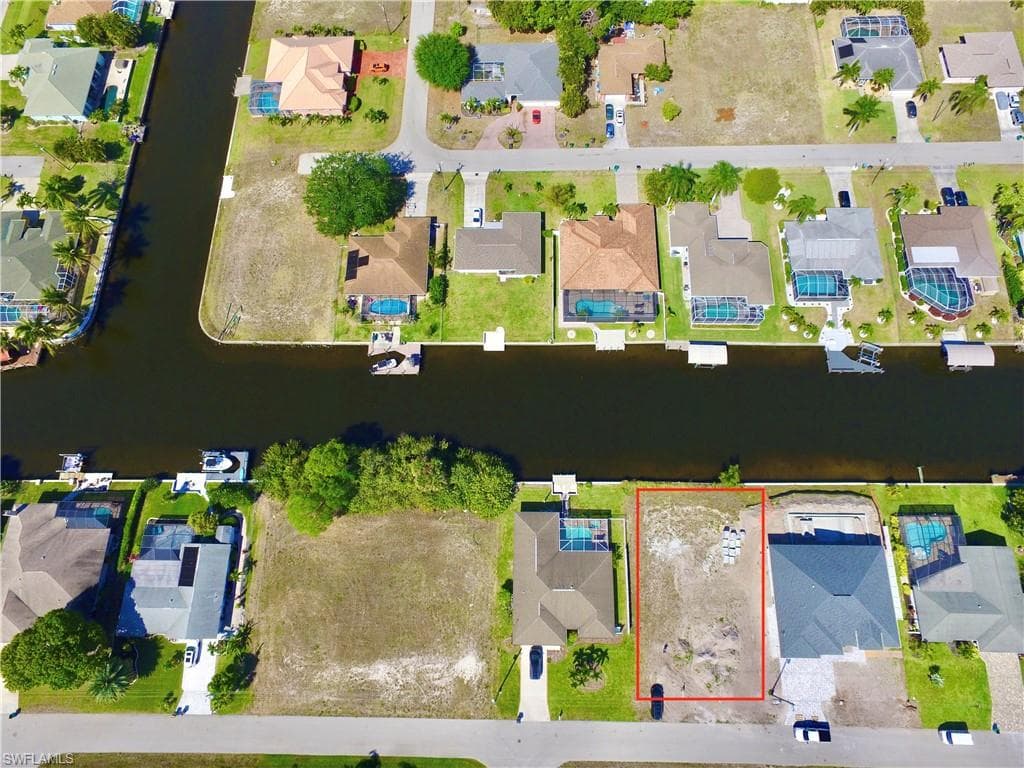 4208 SW 5th AVE CAPE CORAL, FL 33914