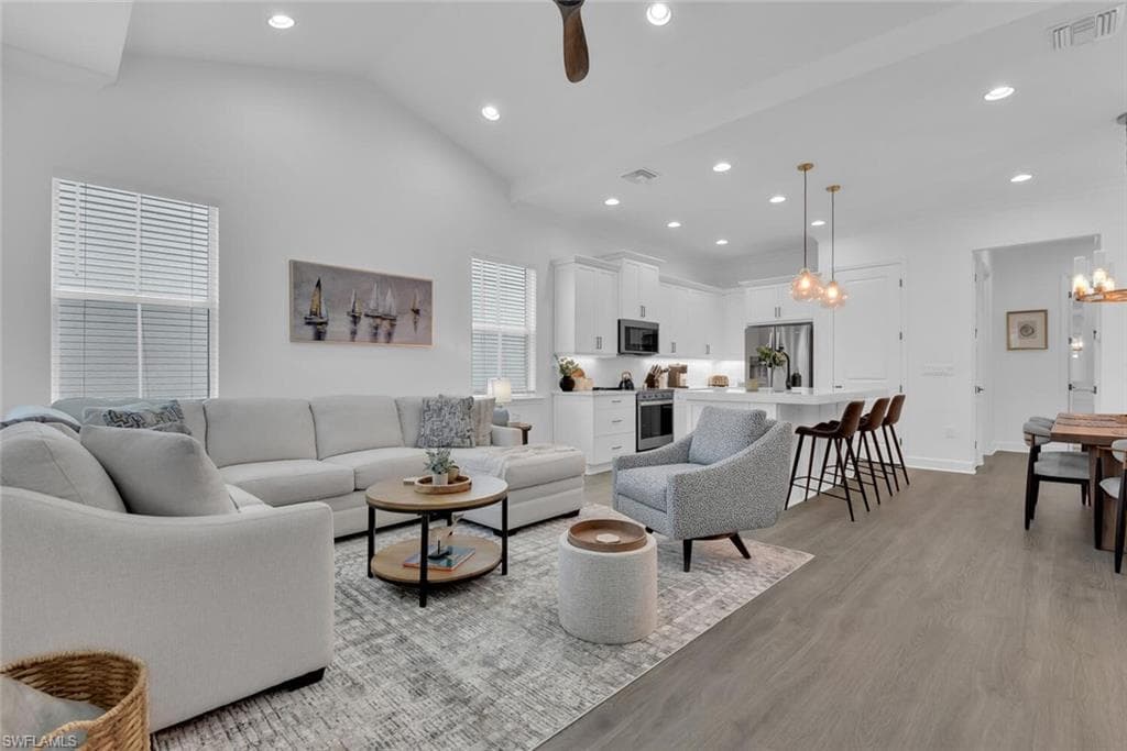 7242 Saona CT NAPLES, FL 34113