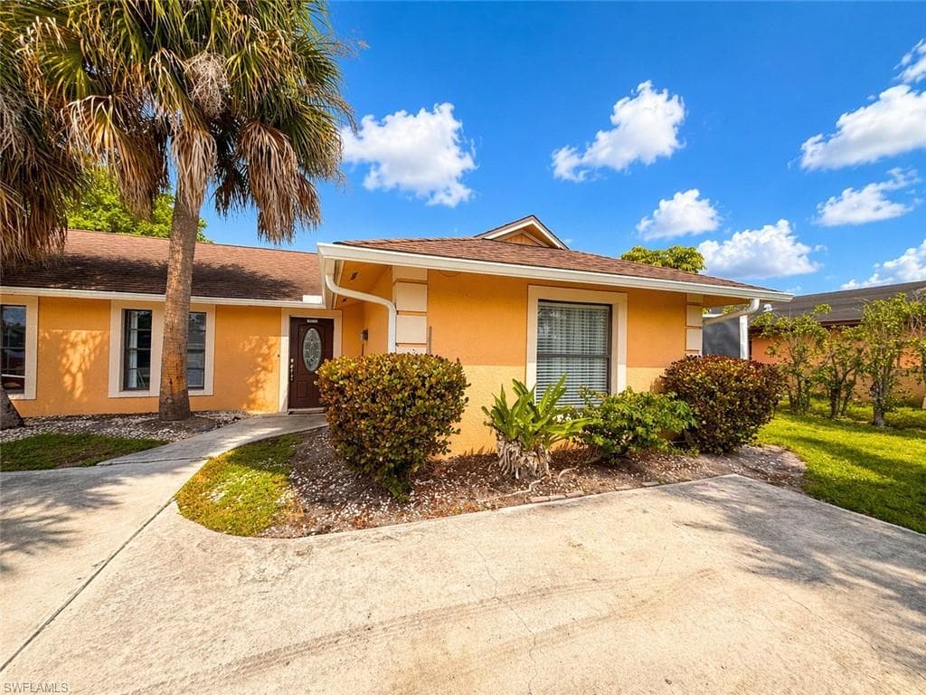 1977 46th ST SW NAPLES, FL 34116
