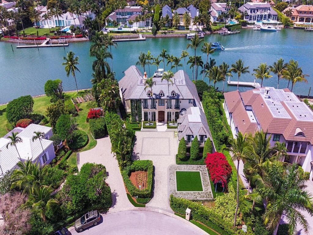 3580 Gin LN NAPLES, FL 34102