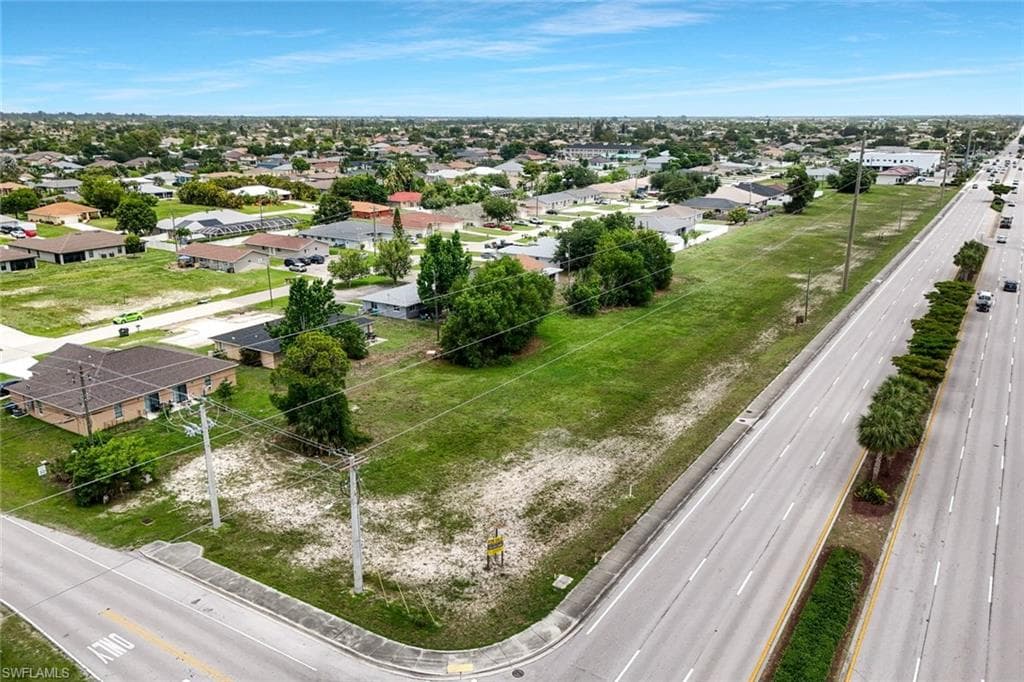 1808 Santa Barbara BLVD CAPE CORAL, FL 33991