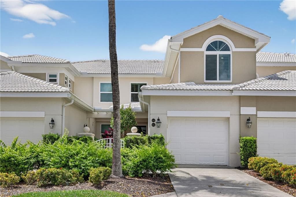 4655 HAWKS NEST WAY 202 NAPLES, FL 34114