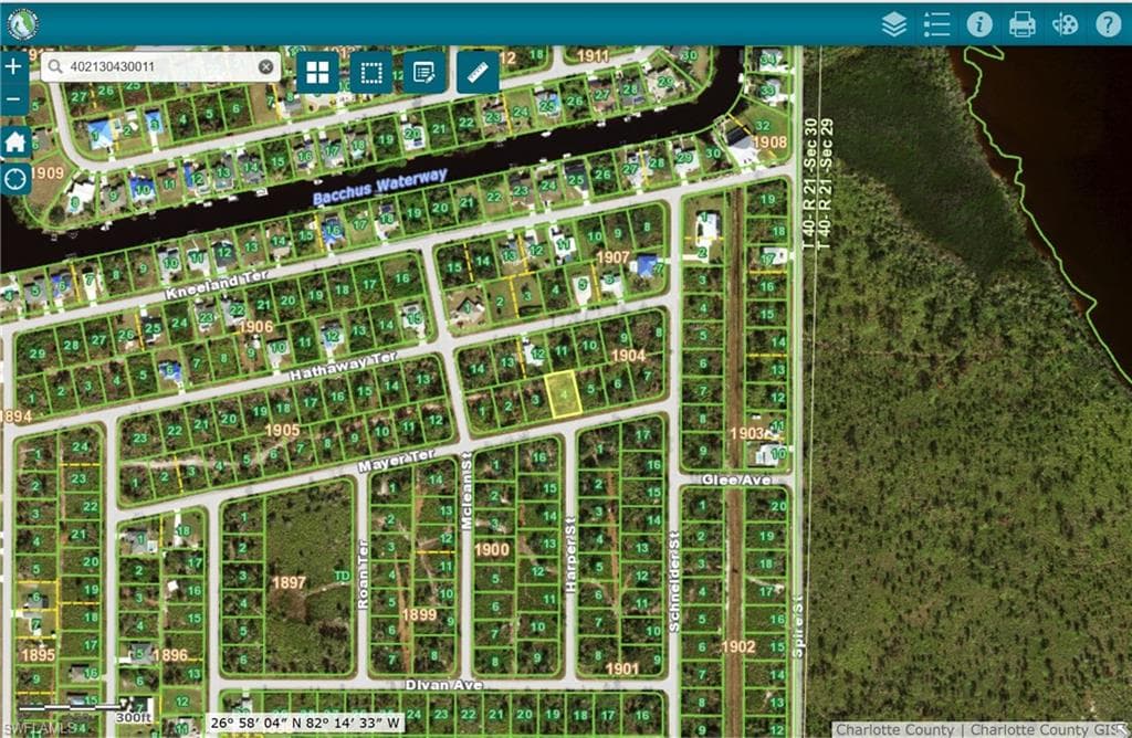 12466 Mayer TER PORT CHARLOTTE, FL 33981