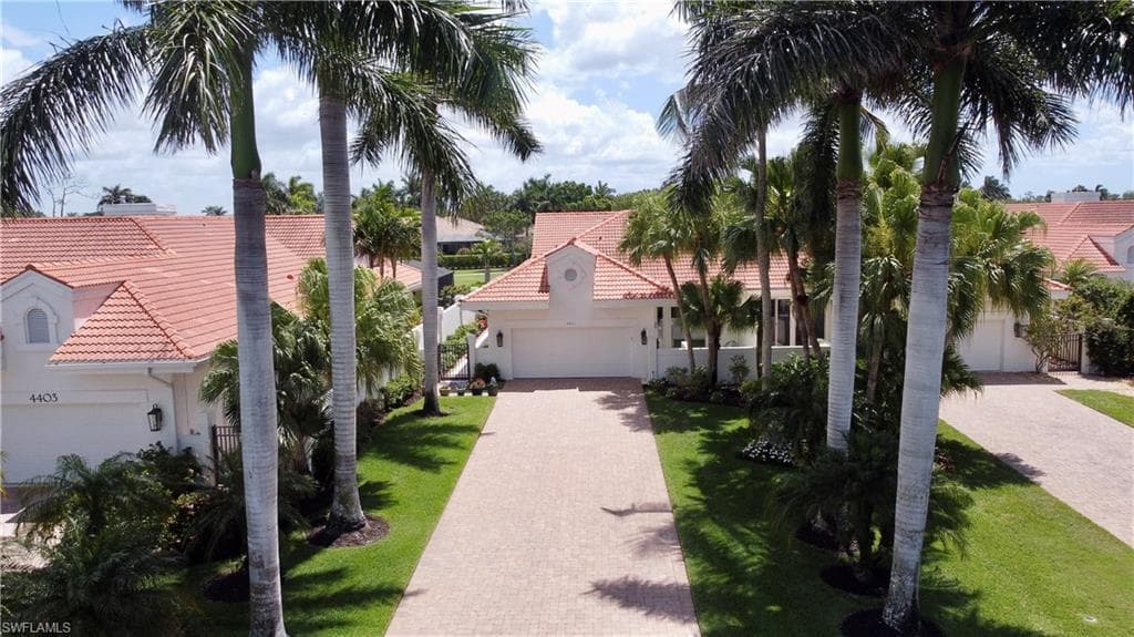 4451 Yacht Harbor DR NAPLES, FL 34112