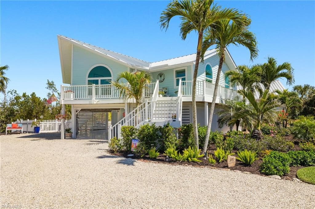 970 Sand Castle RD SANIBEL, FL 33957