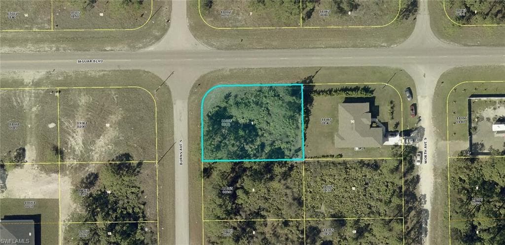 803 Burns AVE S LEHIGH ACRES, FL 33974