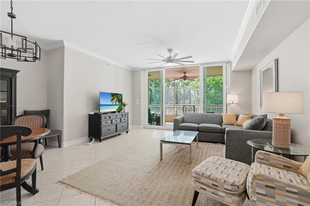 2738 Tiburon BLVD E B104 NAPLES, FL 34109