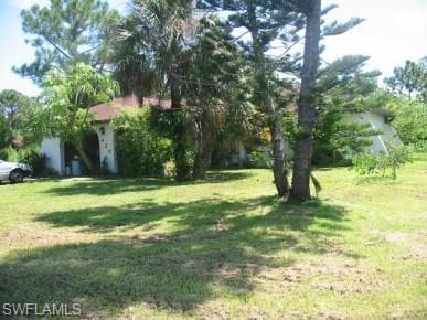 620 McArthur AVE LEHIGH ACRES, FL 33936