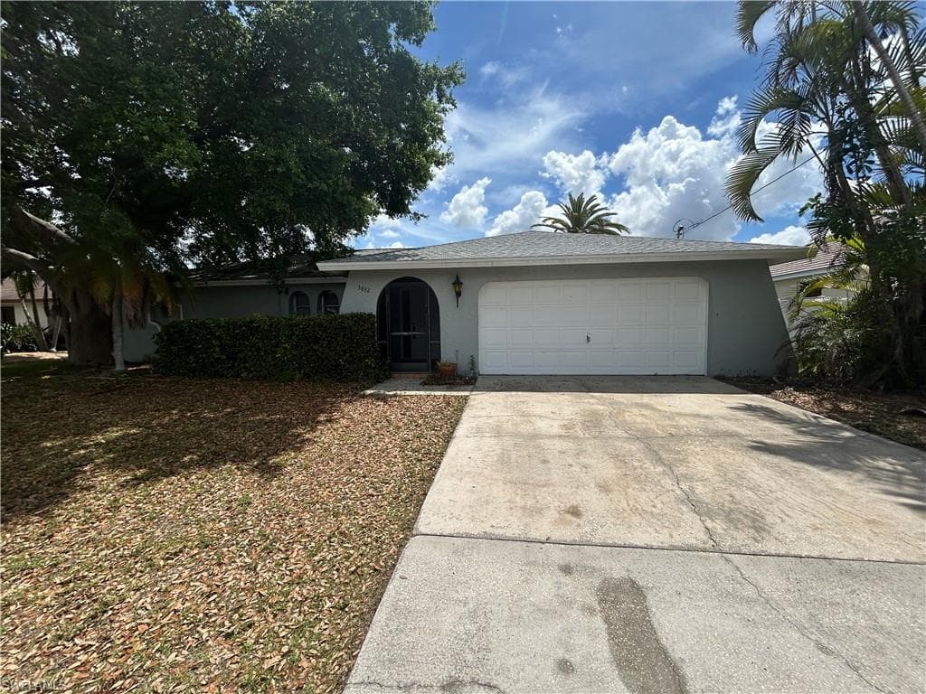 3832 SE 7th AVE CAPE CORAL, FL 33904