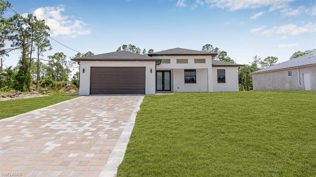 618 Raintree ST E LEHIGH ACRES, FL 33974