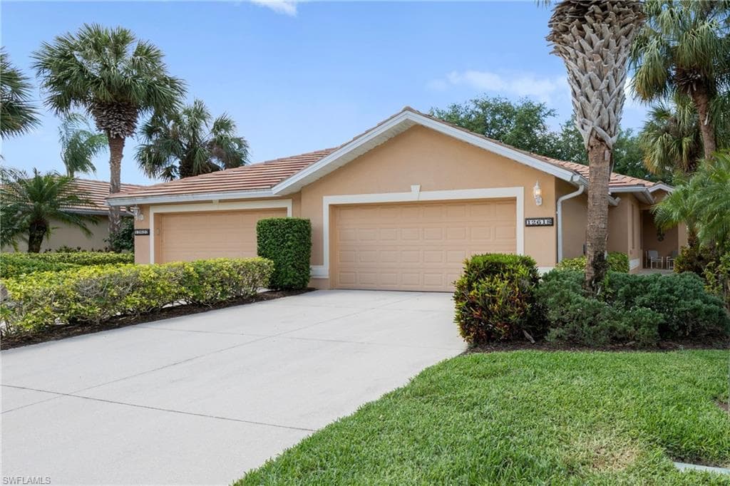 12618 Stone Valley LOOP FORT MYERS, FL 33913