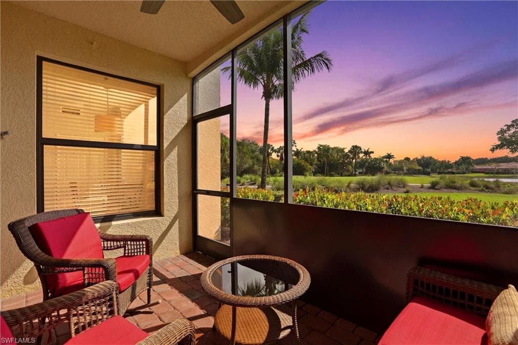 9844 Venezia CIR 714 NAPLES, FL 34113