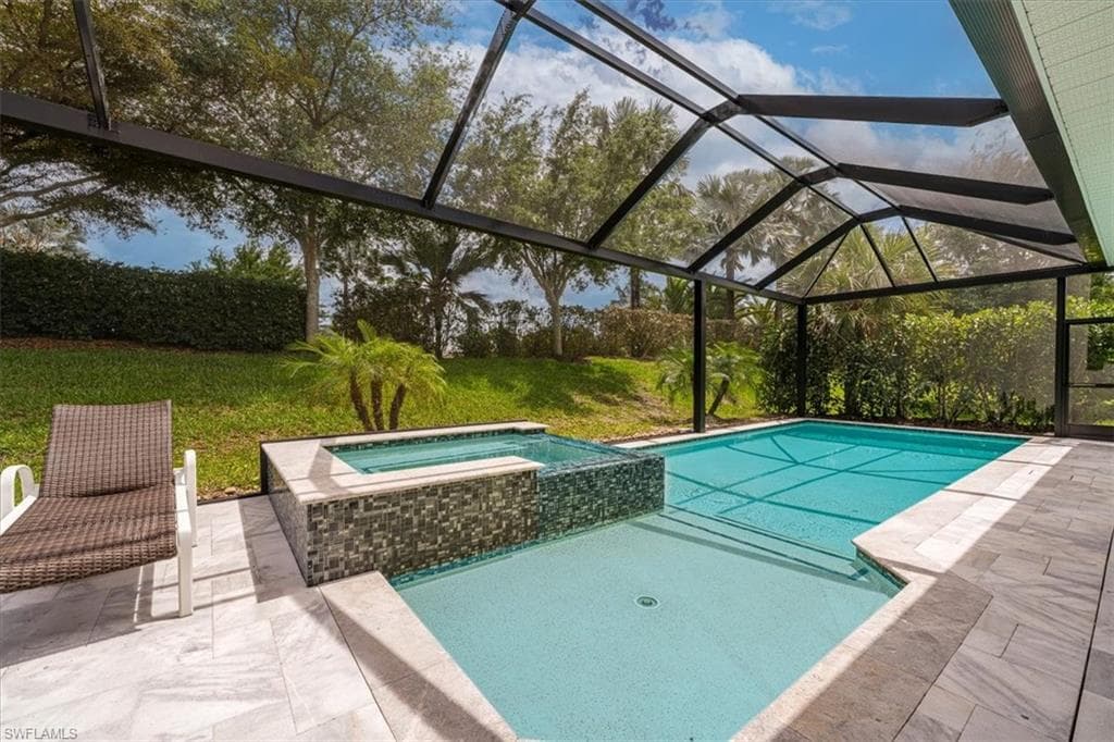 14620 Regatta LN NAPLES, FL 34114