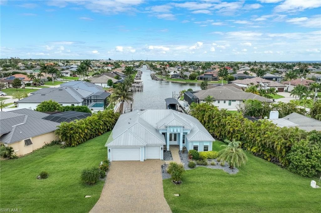 1927 SW 47th TER CAPE CORAL, FL 33914