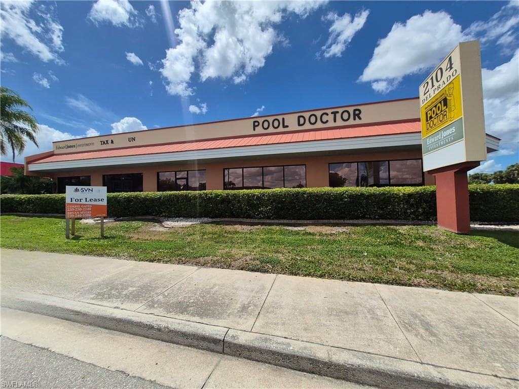 2104 Del Prado BLVD S CAPE CORAL, FL 33990