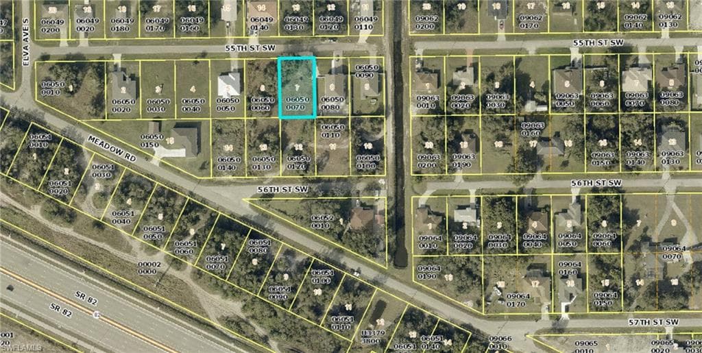 2605 55th ST SW LEHIGH ACRES, FL 33976