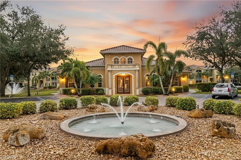 4121 Residence DR 303 FORT MYERS, FL 33901