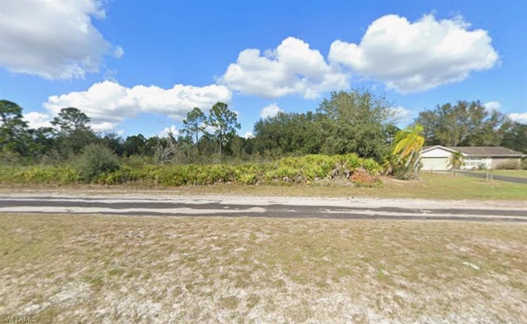 604 Palm AVE INDIAN LAKE ESTATES, FL 33855