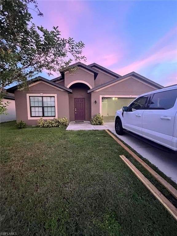 742 Center Lake ST LEHIGH ACRES, FL 33974