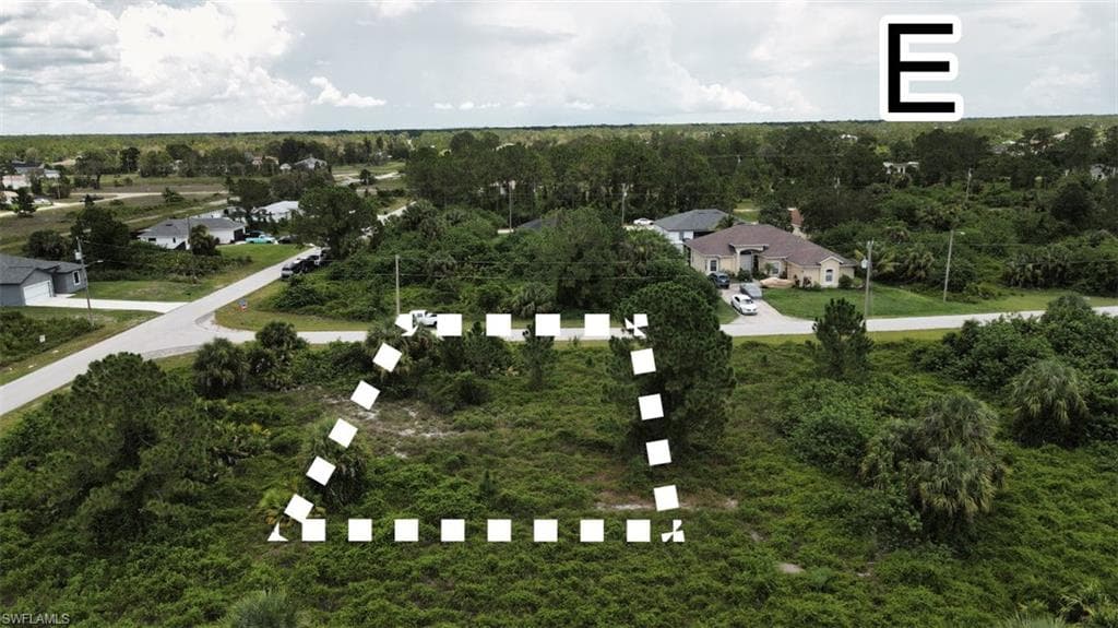 752 Gallo AVE S LEHIGH ACRES, FL 33974