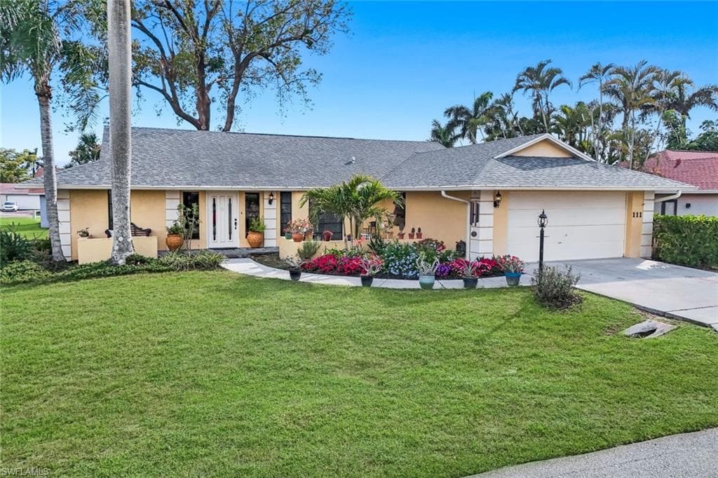 111 Blue Ridge DR 23 NAPLES, FL 34112