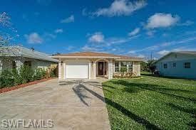 637 95th AVE N NAPLES, FL 34108