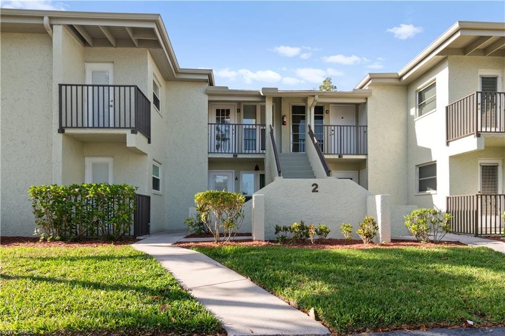 7400 College PKWY 2D FORT MYERS, FL 33907