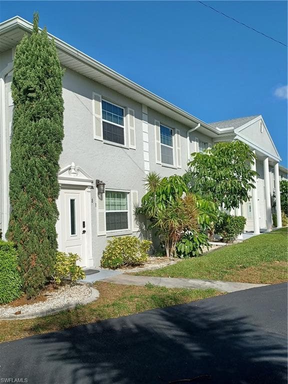 7086 Nantucket CIR 1 NORTH FORT MYERS, FL 33917