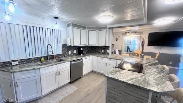 5512 Salem LN NORTH FORT MYERS, FL 33917