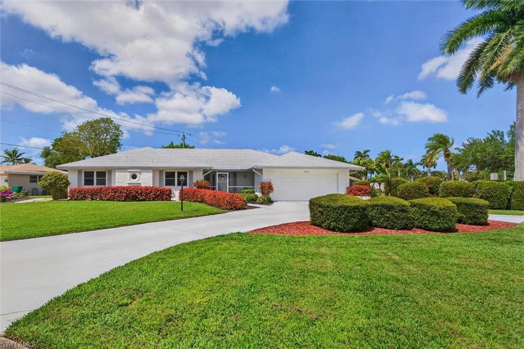 5148 Fairfield DR FORT MYERS, FL 33919
