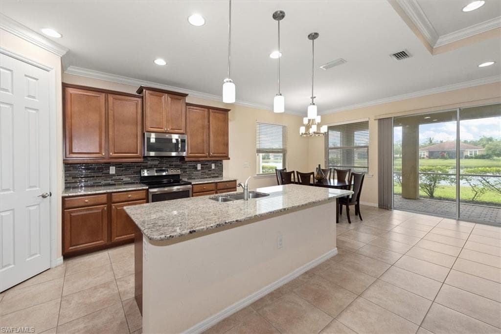 3862 Eldon ST FORT MYERS, FL 33916
