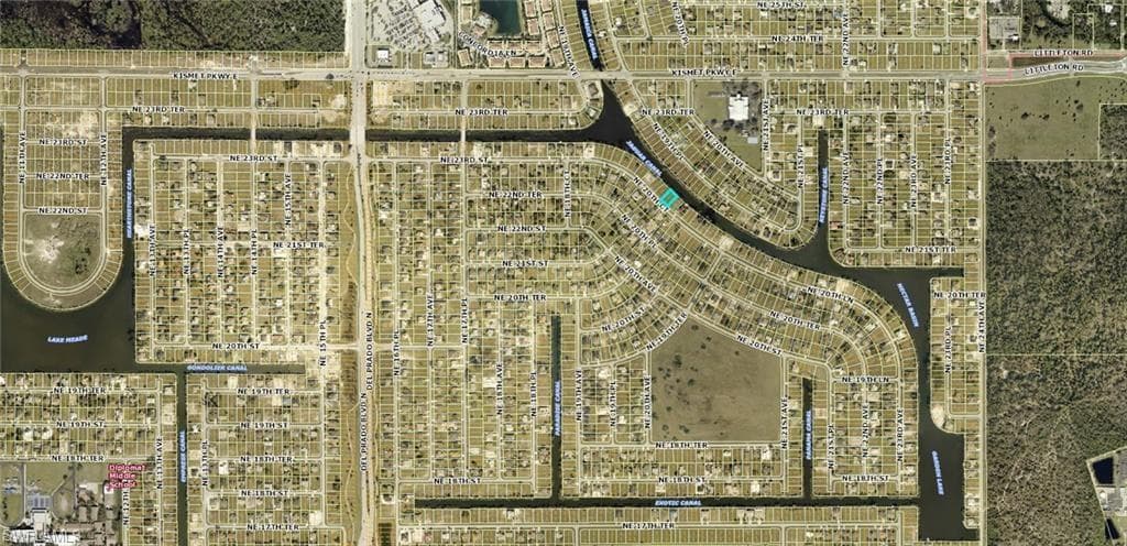 1915 NE 20th CT CAPE CORAL, FL 33909