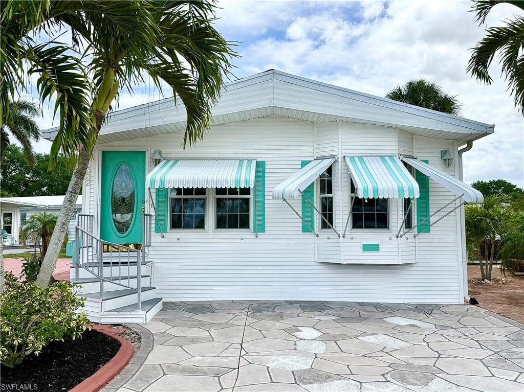 332 Imperial Wilder BLVD 332 NAPLES, FL 34114