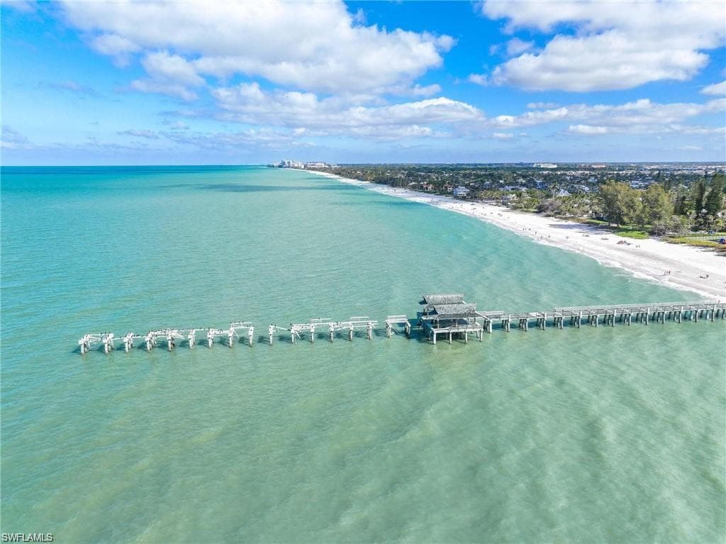 1222 Gordon DR 15 NAPLES, FL 34102