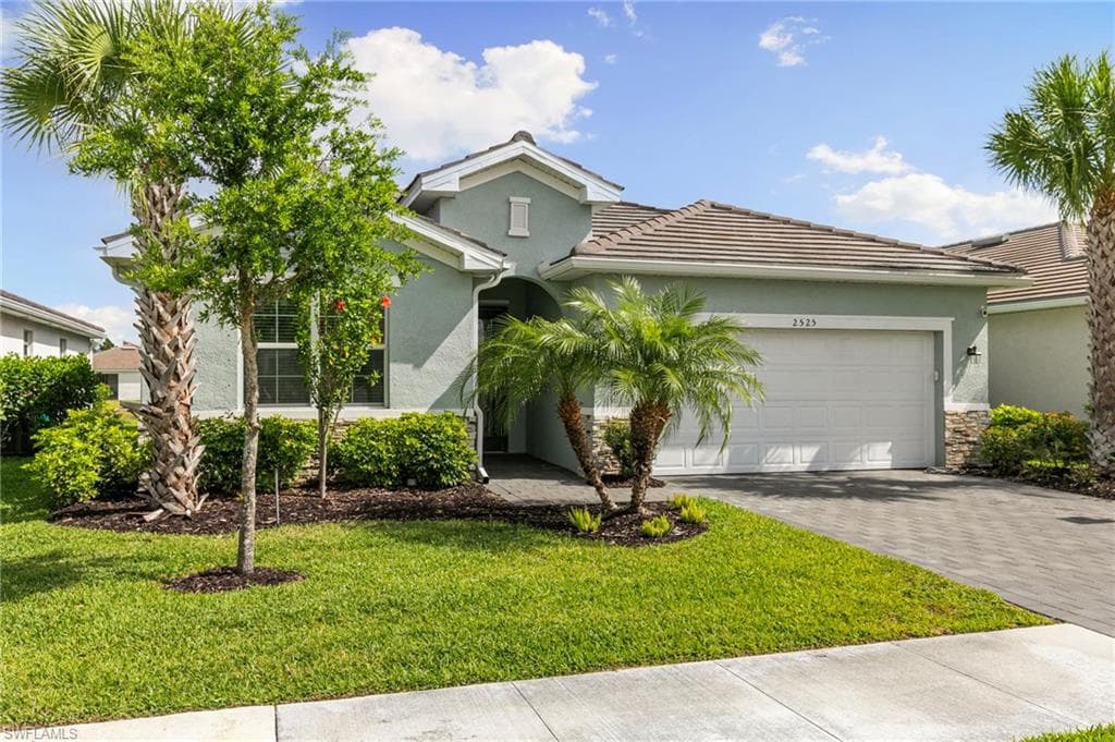 2525 Kona WAY NAPLES, FL 34120