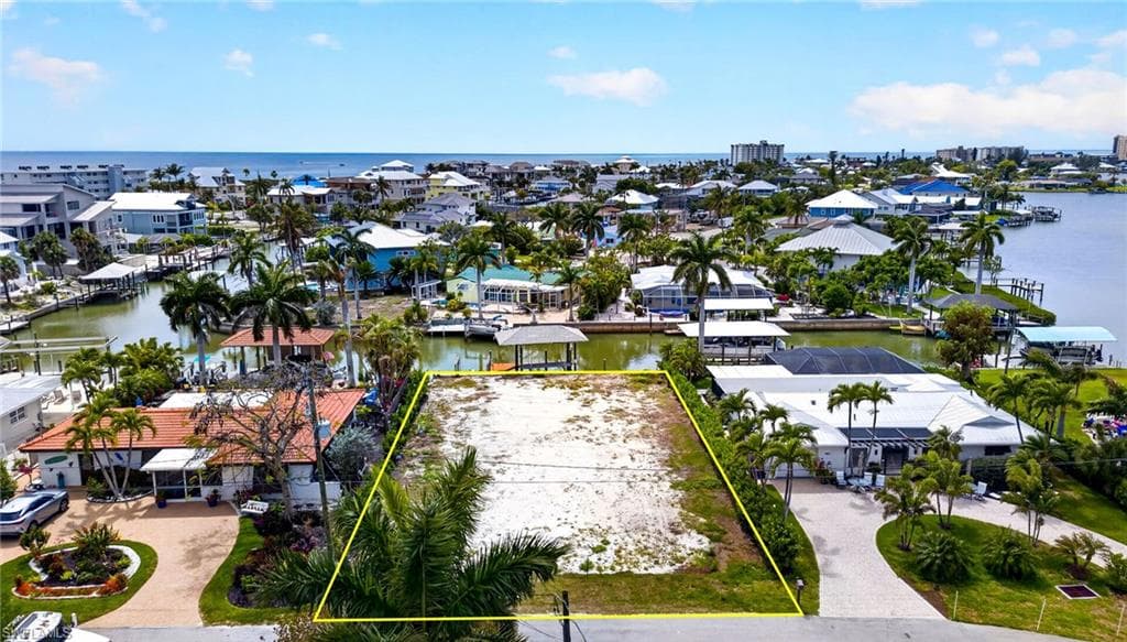 151 Estrellita DR FORT MYERS BEACH, FL 33931