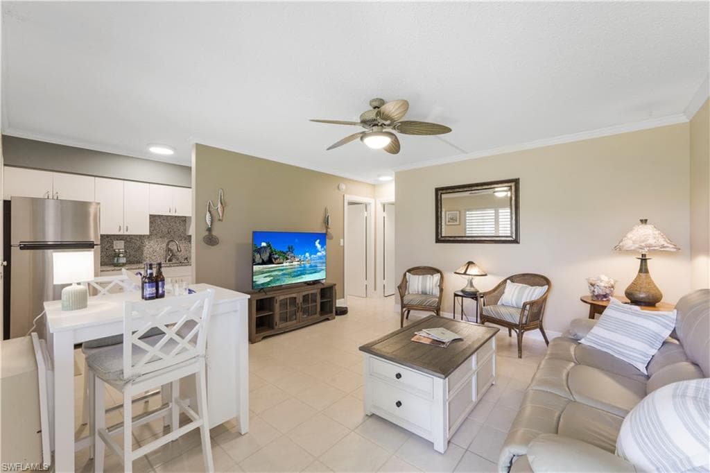 167 Collier BLVD G2 MARCO ISLAND, FL 34145